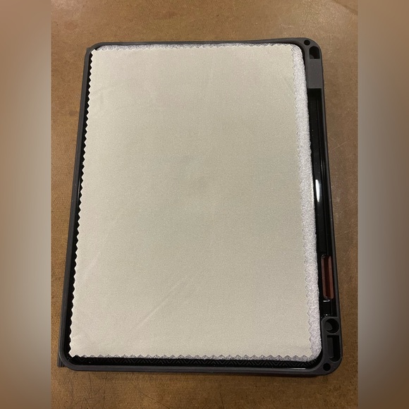 NEW - Antbox Case for iPad Pro 11” - - PU Leather - Picture 5 of 16